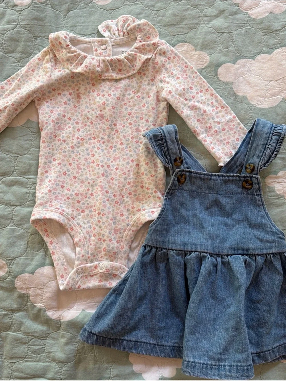 Carter's 4pc Outfit Set Baby Girl 3m Corduroy Jumper Dress Bodysuit blue & pink